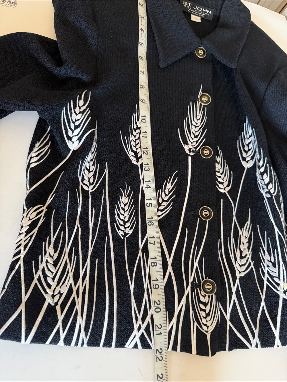 St. John Collection Black White Wheat Grass Embroidered Knit Blazer Jacket sz 12 - Picture 8 of 8